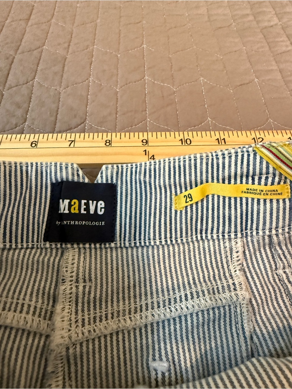 Anthropologie’s Maeve Light Blue Striped Cropped Pants! - Picture 4 of 7